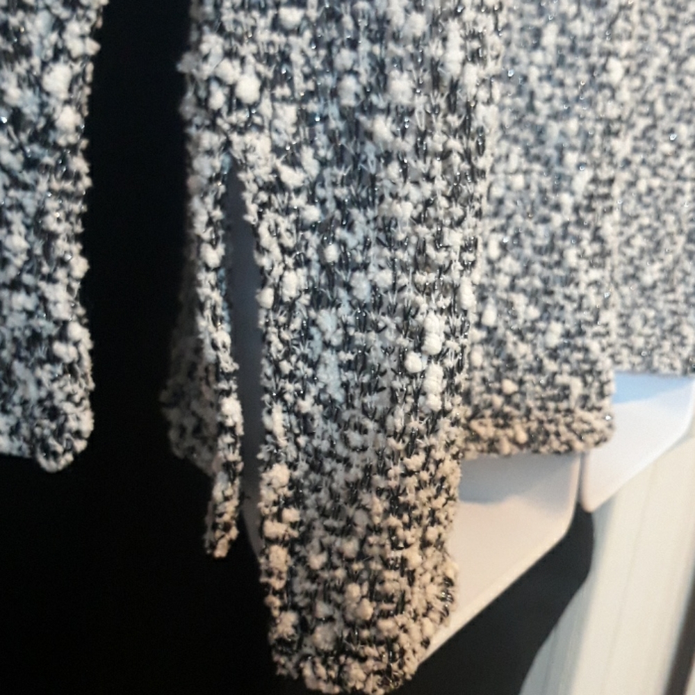 💞💞Aeropostale lightweight sweater 3/$20 - Picture 5 of 9